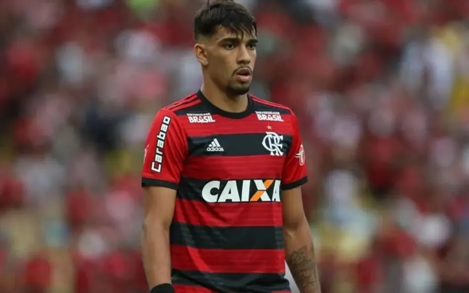 Homenagem ao "Vini Jr" Paquetá vestirá a camisa 20 no retorno ao Flamengo