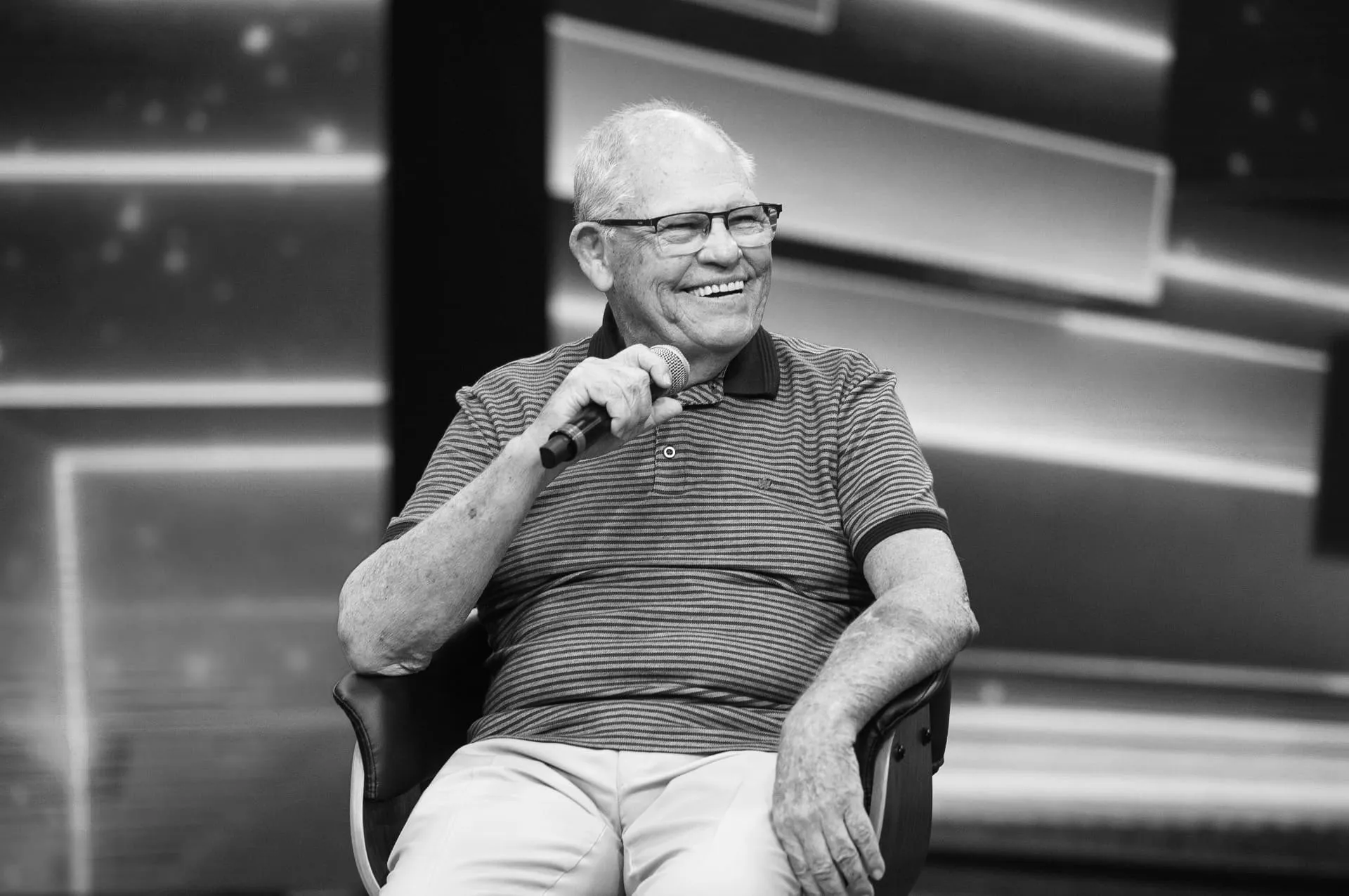 Morre Silvio Matos: Ator da Parafernalha e Voz Marcante da Dublagem Falece aos 82 anos