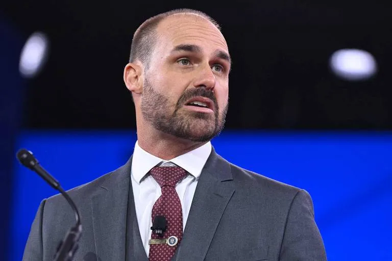 Eduardo Bolsonaro defende Zelle americano em negociação com governo Trump sobre o Pix
