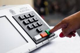 Prazo para regularizar título de eleitor termina hoje (6 de maio)