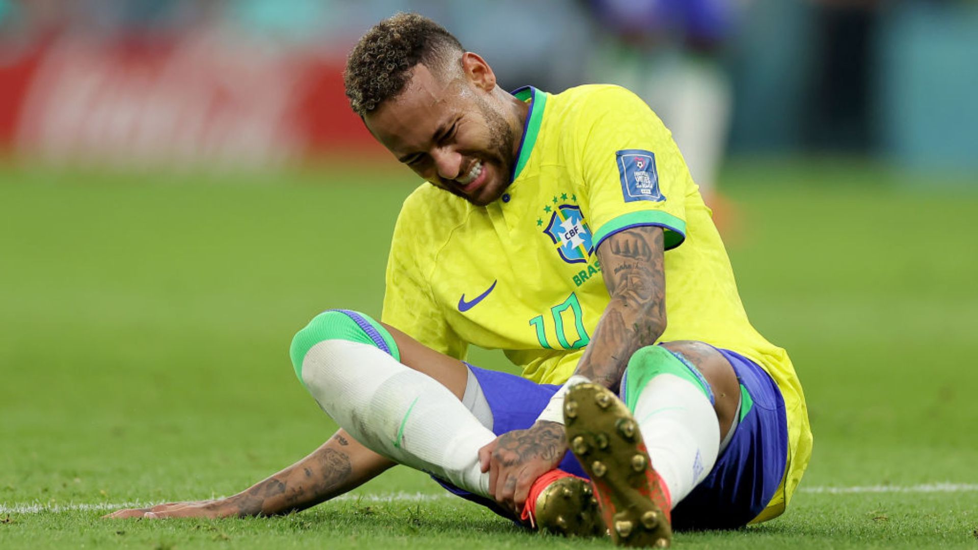 Neymar corre risco de desfalque na Seleção por edema na panturrilha